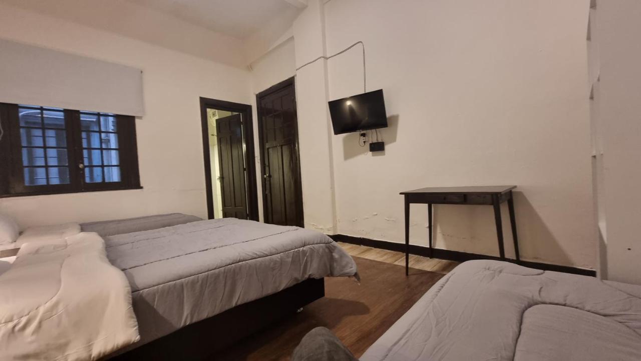 Nuevo Hotel Aramaya Монтевидео Экстерьер фото